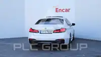 2022 BMW 530M