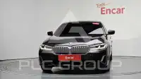 2022 BMW 520