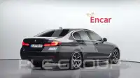 2022 BMW 530M