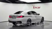2022 BMW 530M