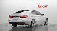 2022 BMW 530