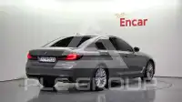 2022 BMW 530