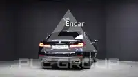 2022 BMW 520M