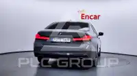 2022 BMW 520