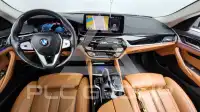 2022 BMW 520