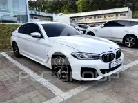 2022 BMW 530M