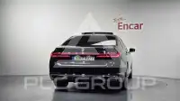 2022 BMW 740