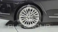 2022 BMW 740