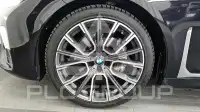 2022 BMW 740M