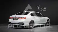 2022 BMW 730M