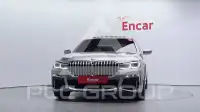 2022 BMW 730M