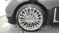 2022 BMW 740