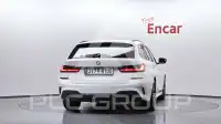 2022 BMW 320M
