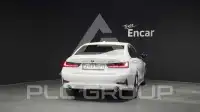 2022 BMW 320