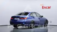 2022 BMW 320