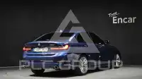2022 BMW 320