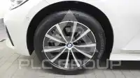 2022 BMW 320