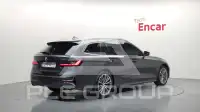 2022 BMW 320