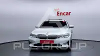 2022 BMW 320
