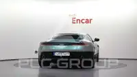 2022 Aston Martin DB11