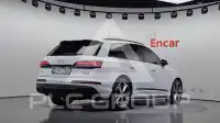 2022 Audi Q7