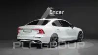 2022 Volvo S60