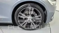 2022 Volvo S60