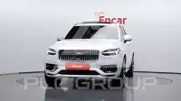 2022 Volvo XC90