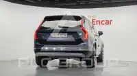 2022 Volvo XC90