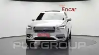 2022 Volvo XC90