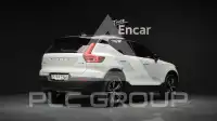 2022 Volvo XC40