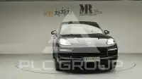 2022 Porsche Cayenne