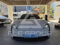 2022 Porsche Taycan