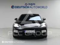 2022 Porsche Panamera