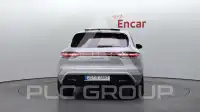 2022 Porsche Macan