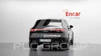 2022 Porsche Macan