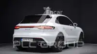2022 Porsche Macan