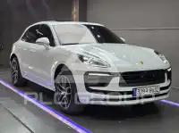 2022 Porsche Macan