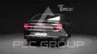 2022 KIA K9