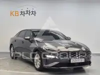 2022 KIA K8