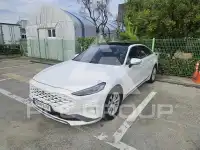 2022 KIA K8
