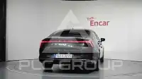2022 KIA K8