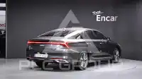 2022 KIA K8