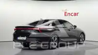 2022 KIA K8