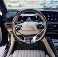 2022 KIA K8