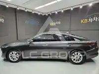 2022 KIA K8
