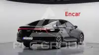 2022 KIA K8