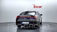 2022 KIA K8