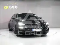 2022 KIA K8