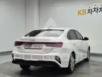 2022 KIA K3